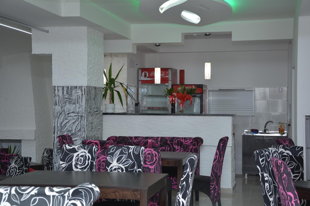 Bed and Breakfast Prenociste Bojan 017 Vranje Exterior foto