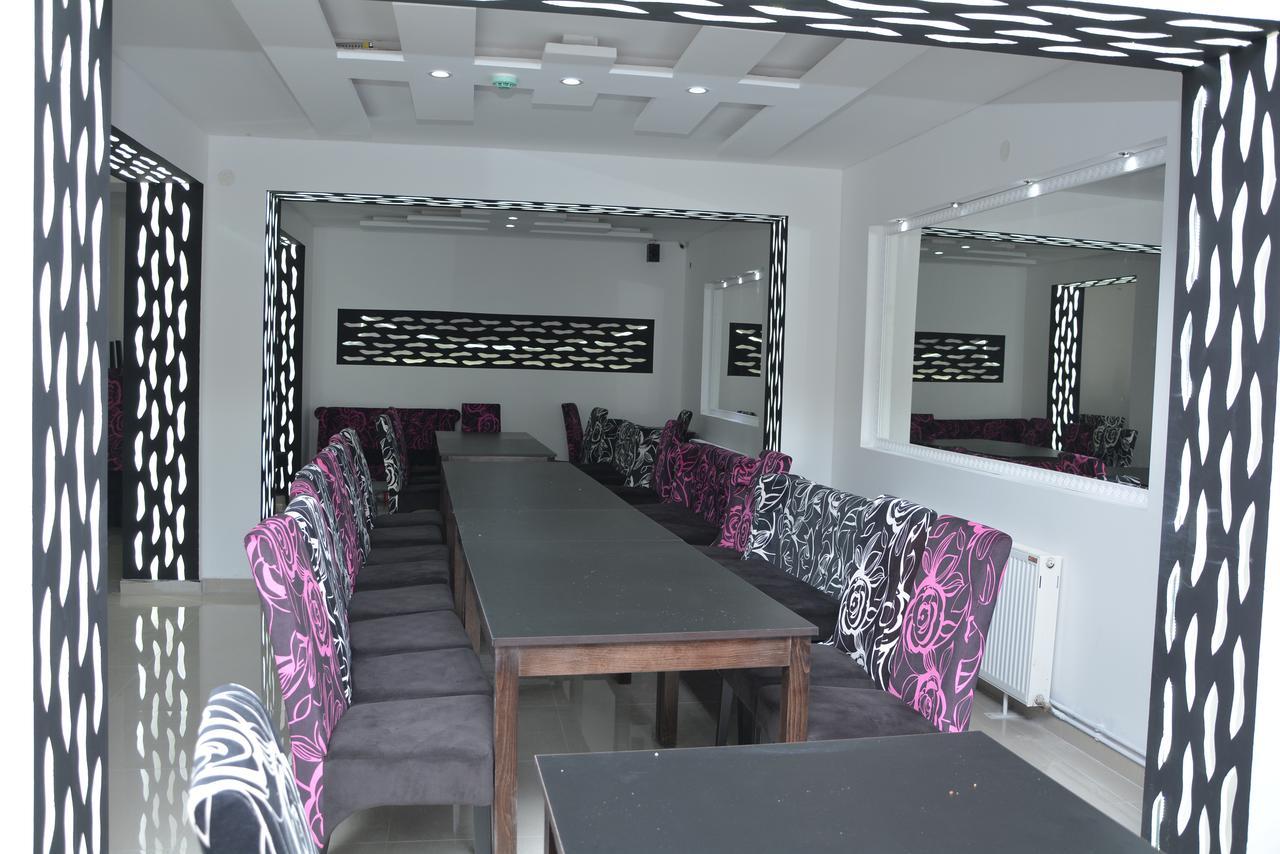Bed and Breakfast Prenociste Bojan 017 Vranje Exterior foto