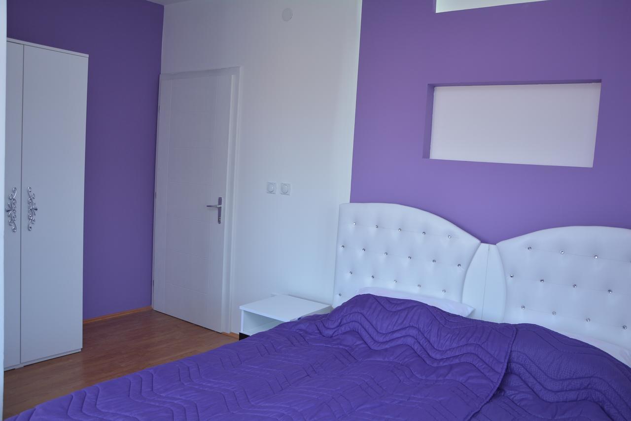 Bed and Breakfast Prenociste Bojan 017 Vranje Exterior foto