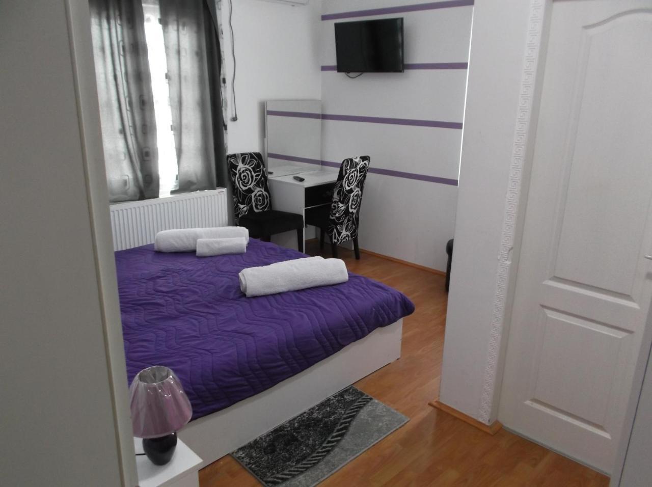 Bed and Breakfast Prenociste Bojan 017 Vranje Exterior foto