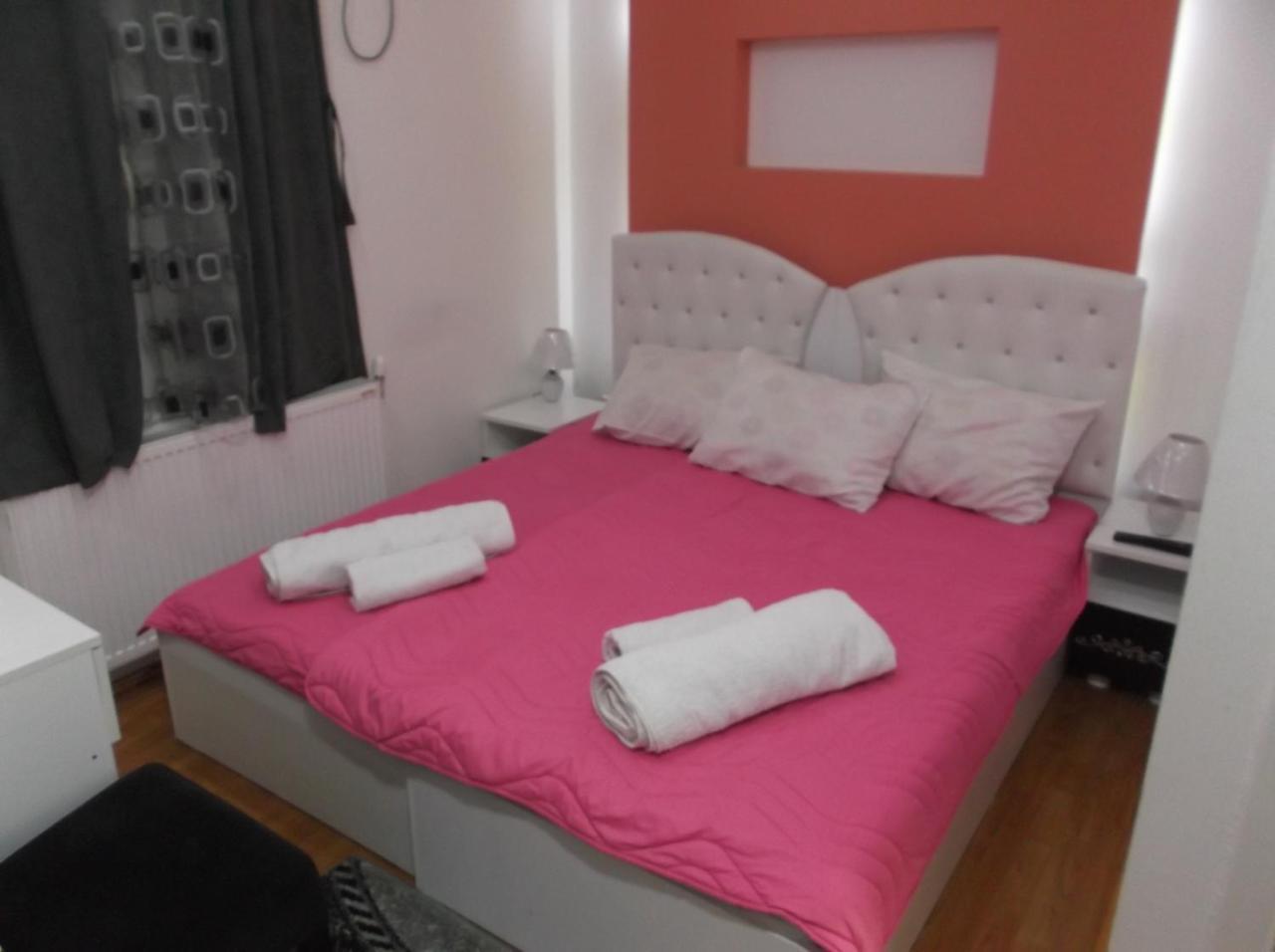 Bed and Breakfast Prenociste Bojan 017 Vranje Exterior foto
