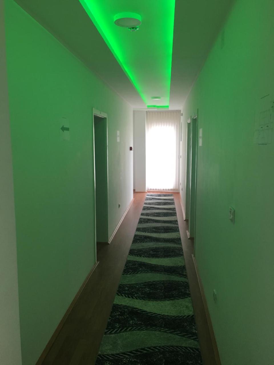 Bed and Breakfast Prenociste Bojan 017 Vranje Exterior foto