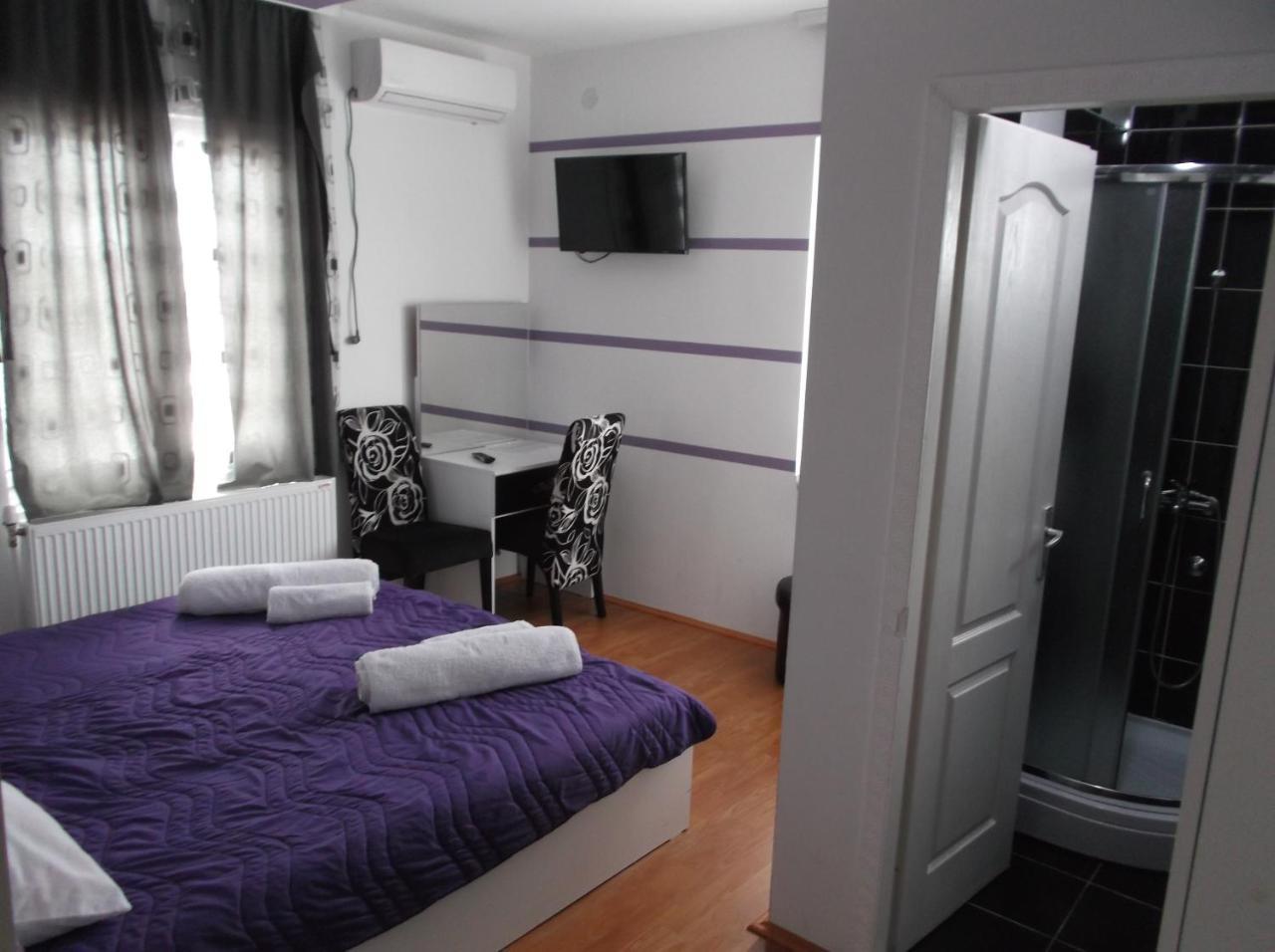 Bed and Breakfast Prenociste Bojan 017 Vranje Exterior foto