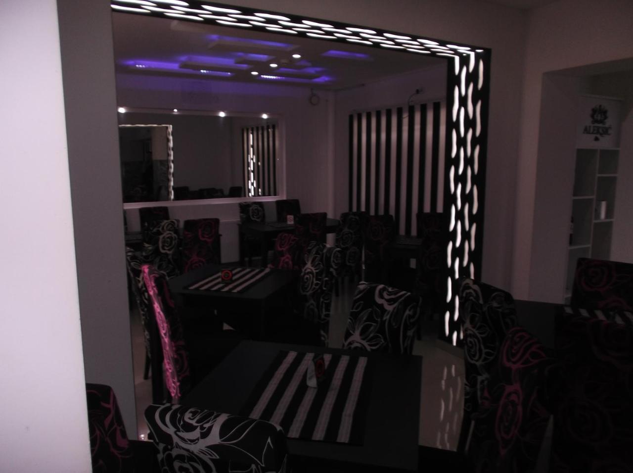 Bed and Breakfast Prenociste Bojan 017 Vranje Exterior foto